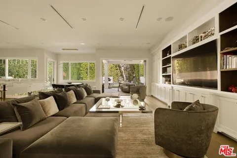 $7,995,000 | 126 South Westgate Avenue, Los Angeles, CA 90049