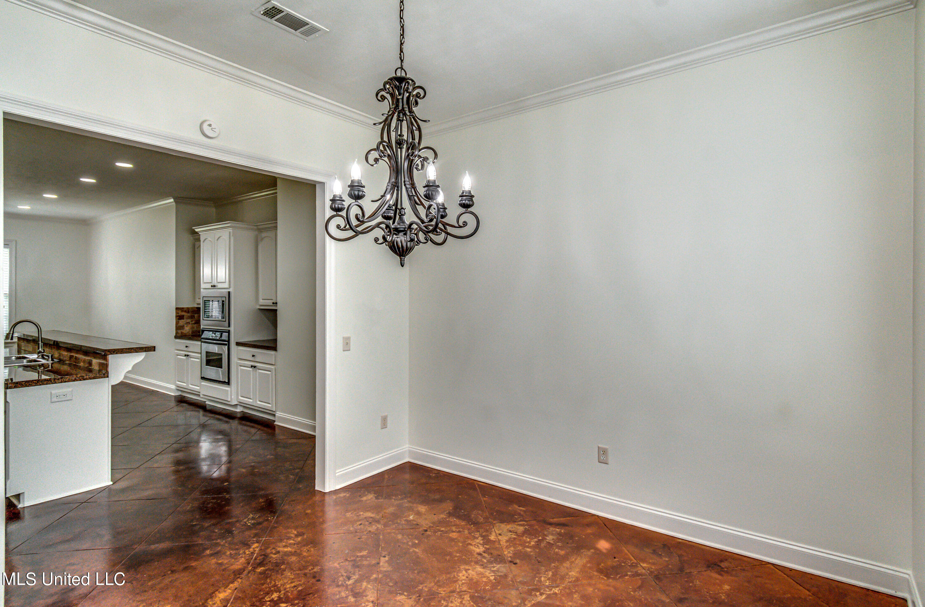 321 Kingsbridge Road Madison, MS 39110 - Photo 14 of 68 321 Kingsbridge Rd--8