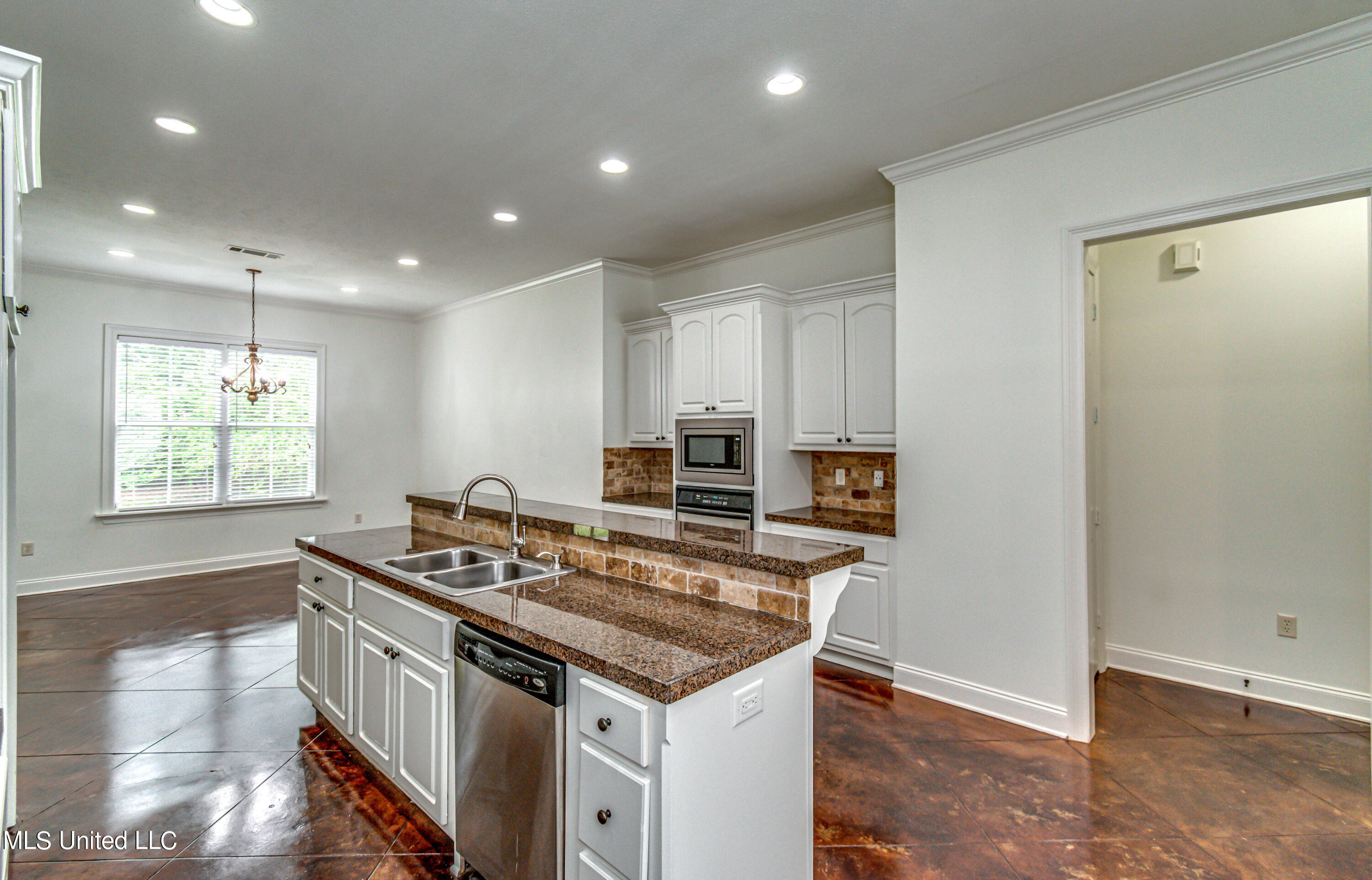 321 Kingsbridge Road Madison, MS 39110 - Photo 20 of 68 321 Kingsbridge Rd--14