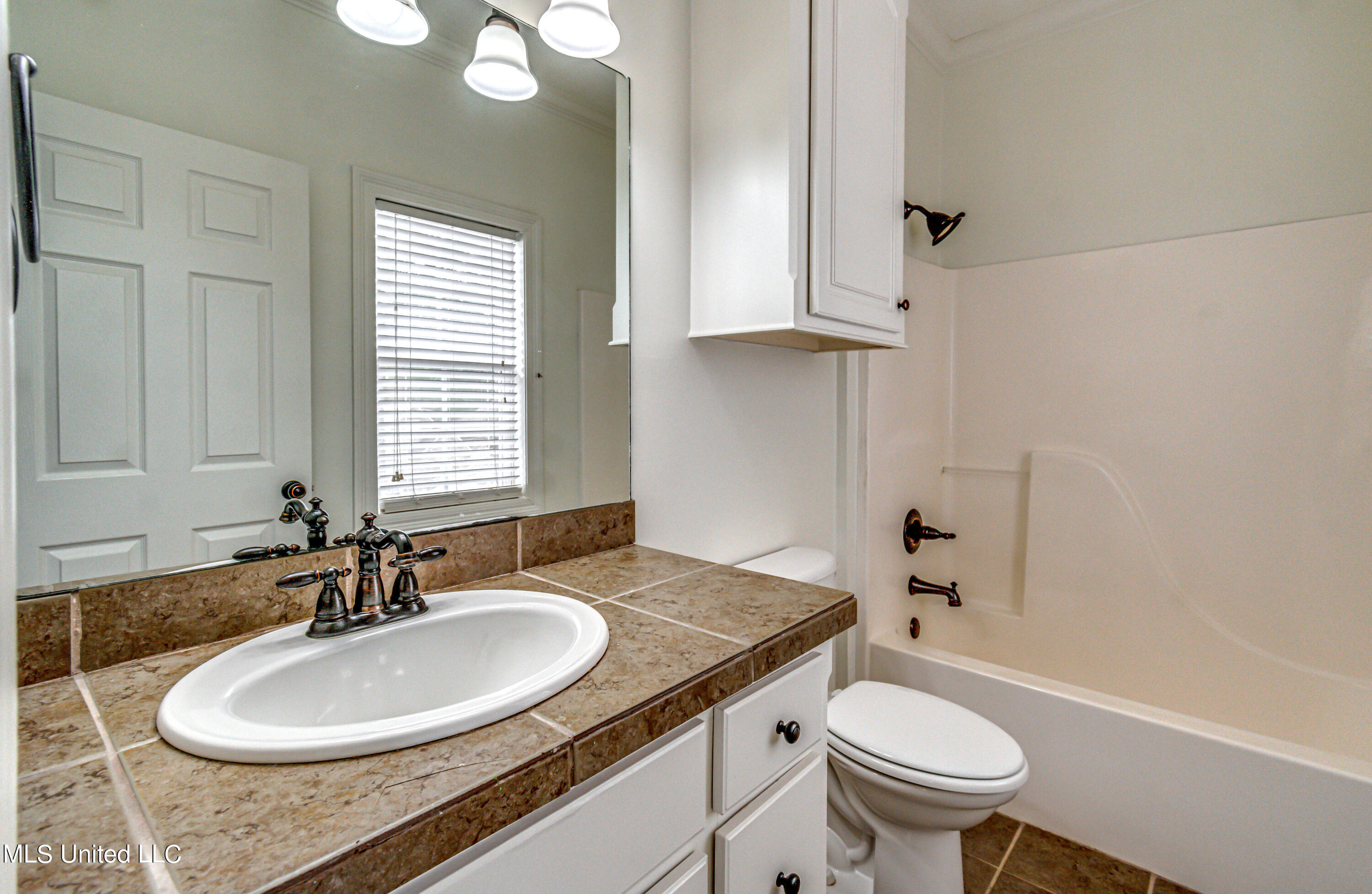 321 Kingsbridge Road Madison, MS 39110 - Photo 51 of 68 321 Kingsbridge Rd--45