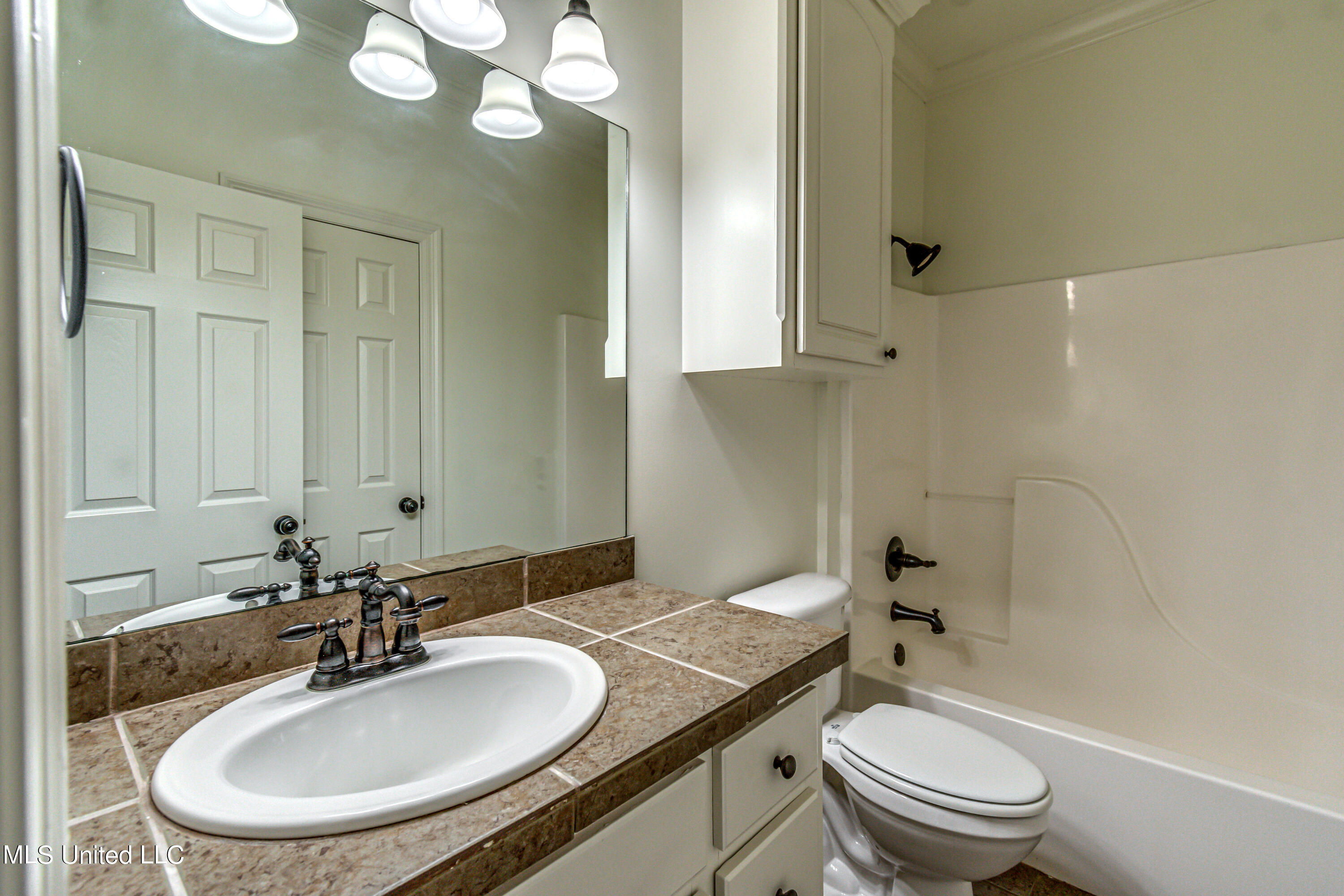 321 Kingsbridge Road Madison, MS 39110 - Photo 55 of 68 321 Kingsbridge Rd--49