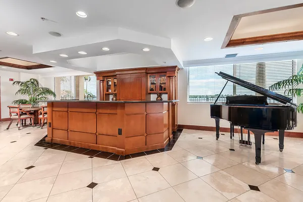 $3,000 | 1801 North Flagler Drive, Unit 433, West Palm Beach, FL 33407