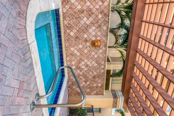 $3,000 | 1801 North Flagler Drive, Unit 433, West Palm Beach, FL 33407
