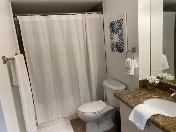 $3,000 | 1801 North Flagler Drive, Unit 433, West Palm Beach, FL 33407