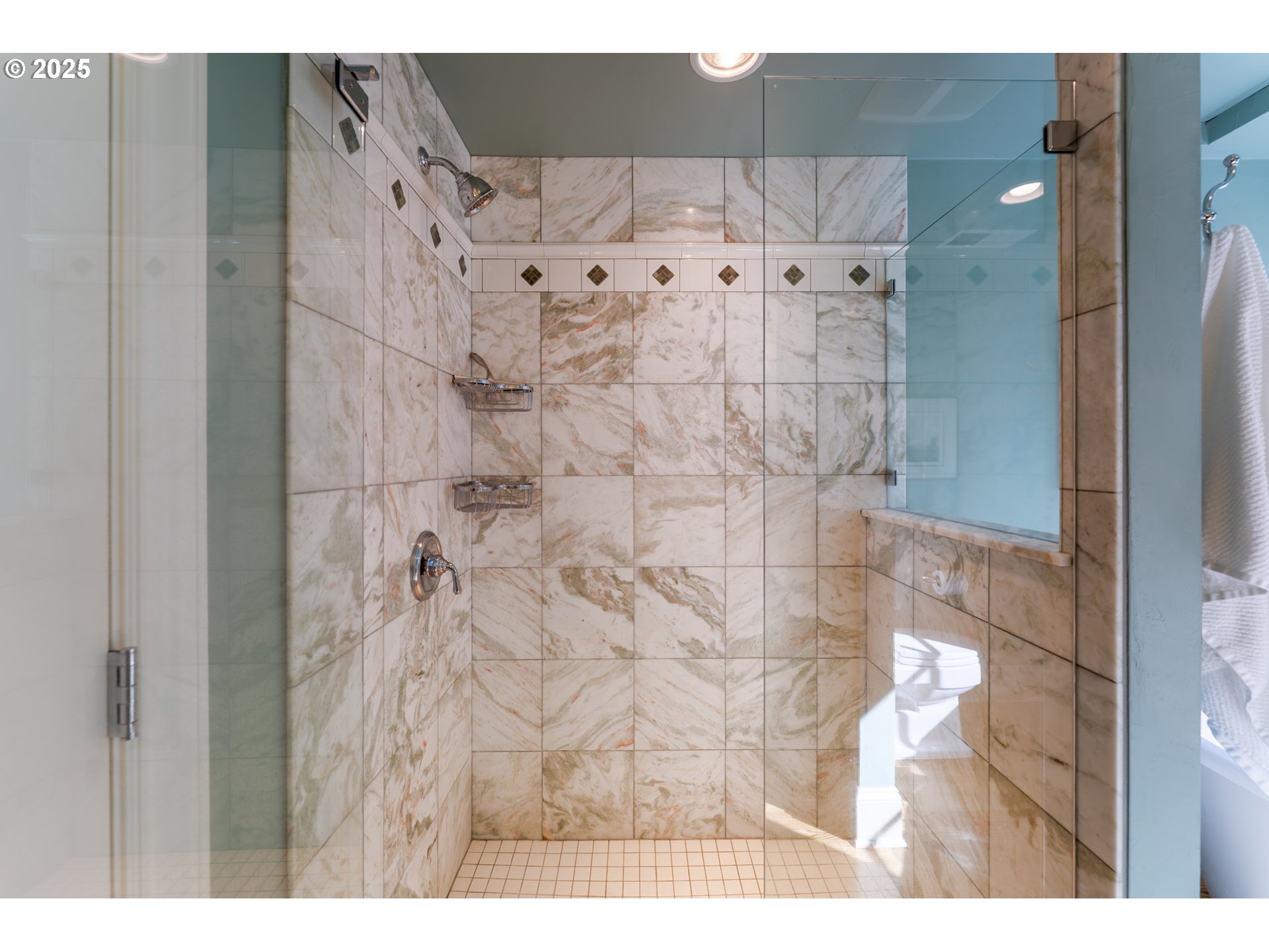 9009 Southeast Eola Hills Road Amity, OR 97101 - Photo 34 of 48