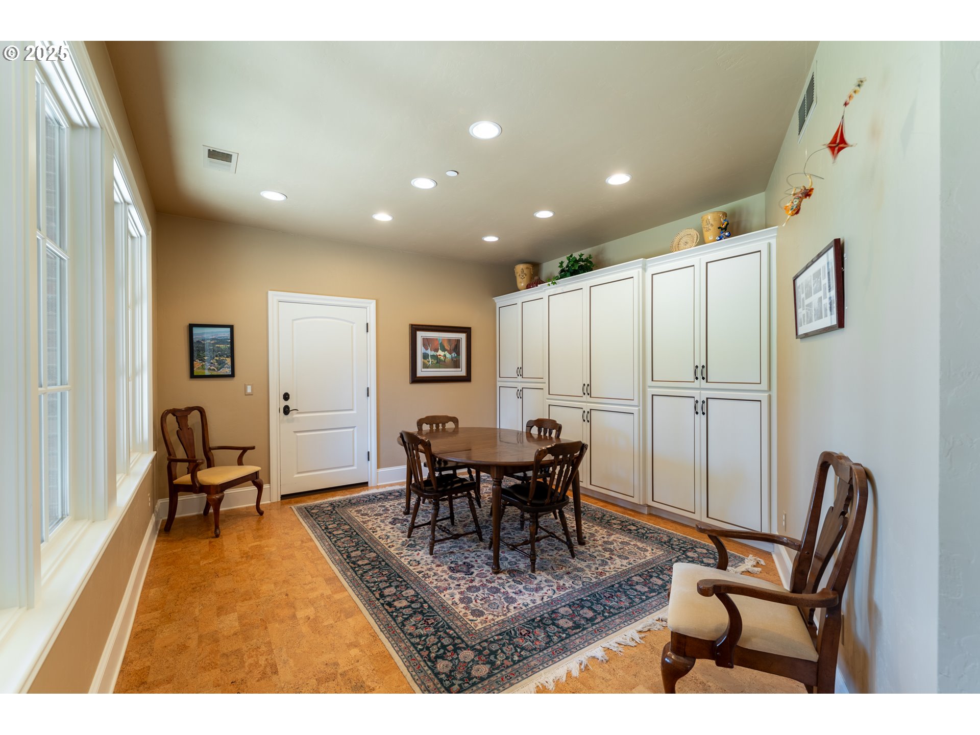 9009 Southeast Eola Hills Road Amity, OR 97101 - Photo 41 of 48