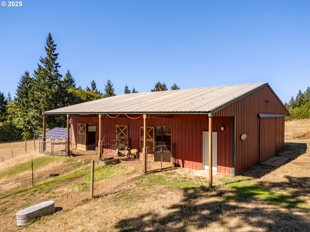 $2,750,000 | 9009 Southeast Eola Hills Road, Amity, OR 97101