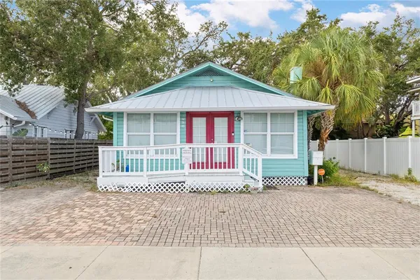 a house view with a garden