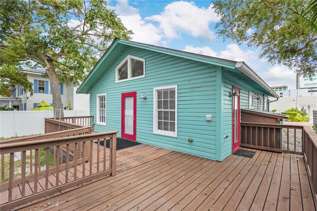 1950 Adams Lane Sarasota, FL 34236 - Photo 12 of 18 a view of a house with wooden deck