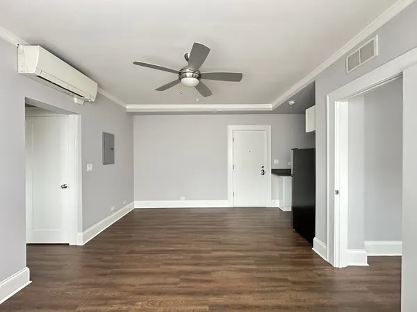$1,650 | 817 West Lakeside Place, Unit 409, Chicago, IL 60640