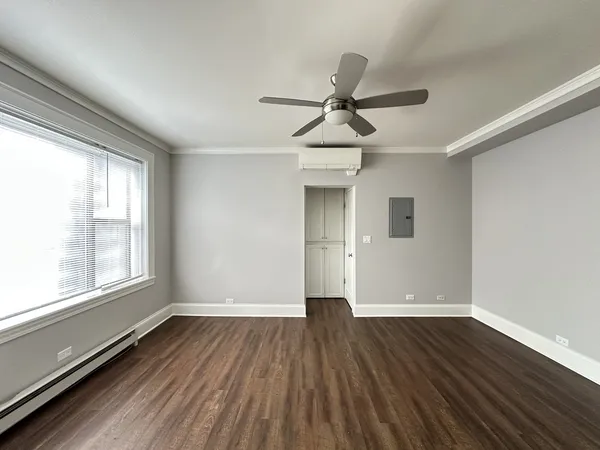 $1,650 | 817 West Lakeside Place, Unit 409, Chicago, IL 60640