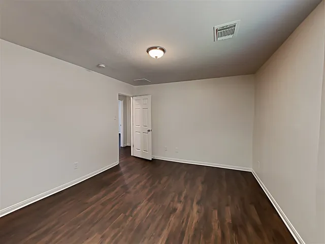 $2,465 | 18011 Shallow Leaf Lane, Cypress, TX 77433