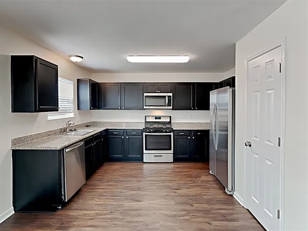 $2,270 | 18011 Shallow Leaf Lane, Cypress, TX 77433