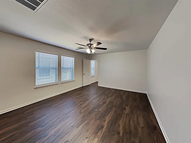 $2,465 | 18011 Shallow Leaf Lane, Cypress, TX 77433