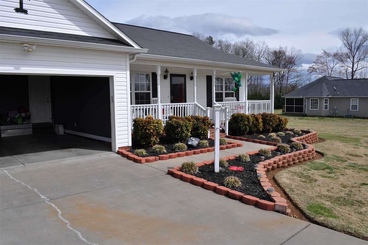 330 Sarratt Creek Road Gaffney, SC 29341 - Photo 9 of 17