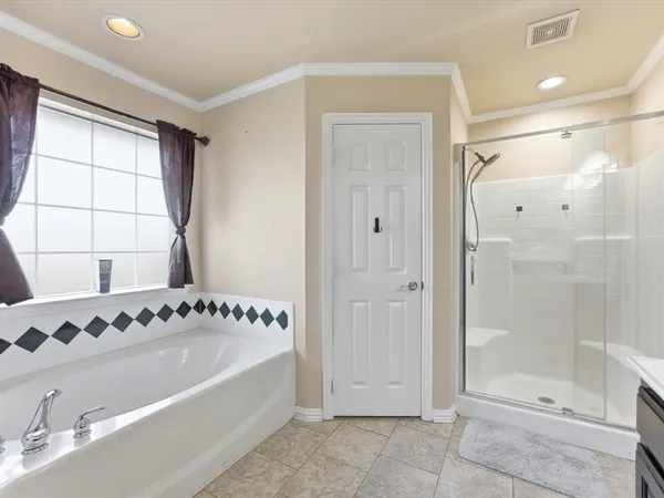 $489,899 | 10000 Fireside Lane, Forney, TX 75126