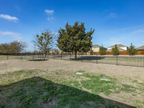$489,899 | 10000 Fireside Lane, Forney, TX 75126
