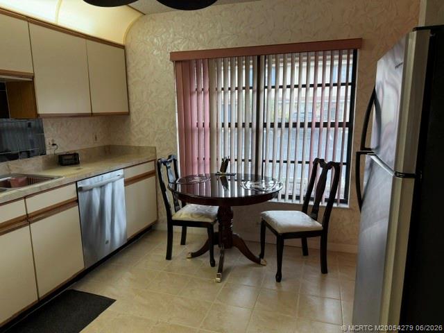 80 Southwest Blackburn Terrace, Unit 3 Stuart, FL 34997 - Photo 11 of 57