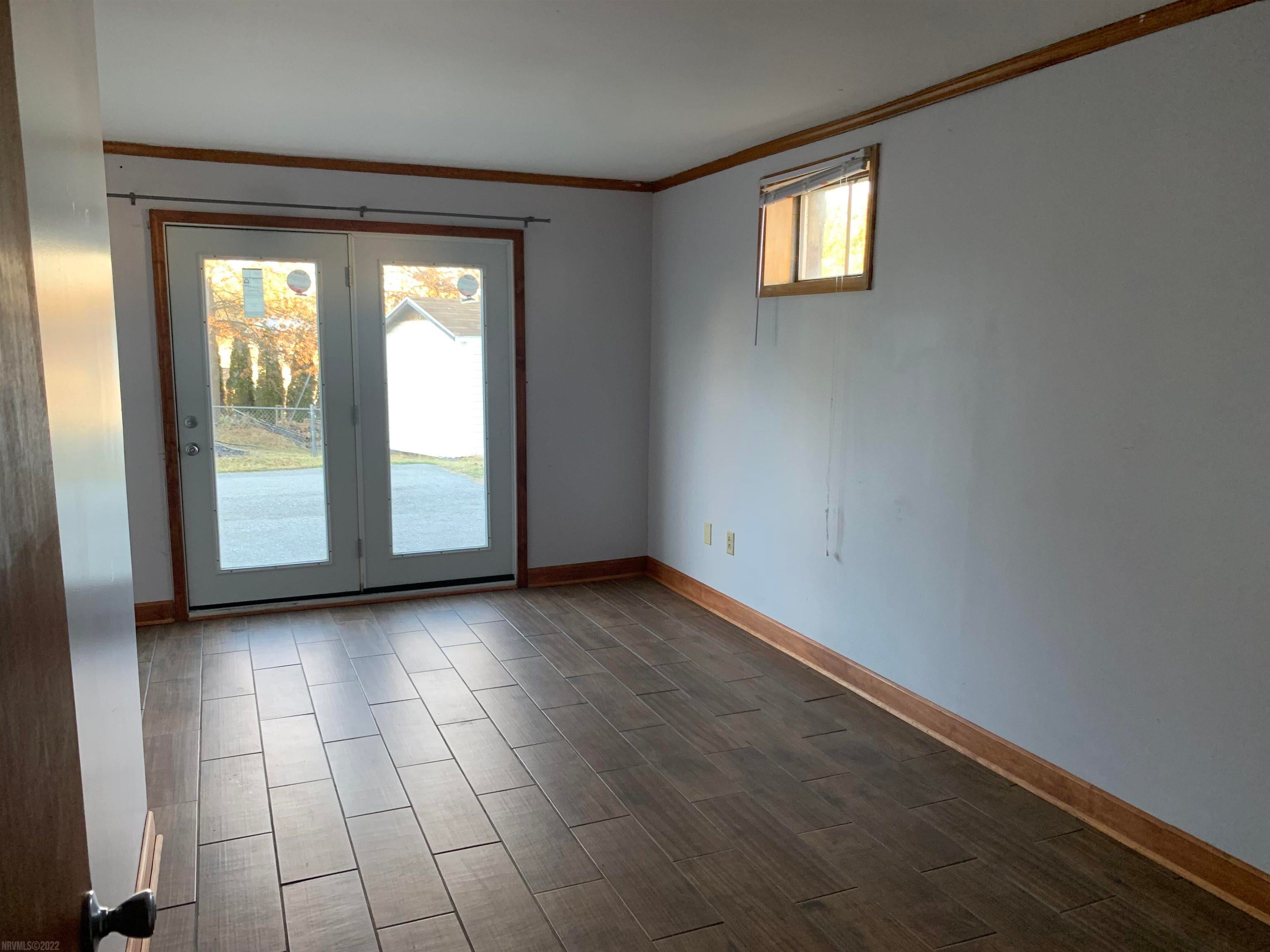 290 East Windmill Ridge Road Northwest Christiansburg, VA 24073 - Photo 35 of 41 Gallery Image 35