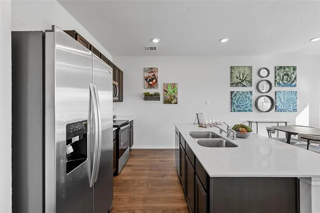 $1,600 | 6922 Vining Drive, Princeton, TX 75407