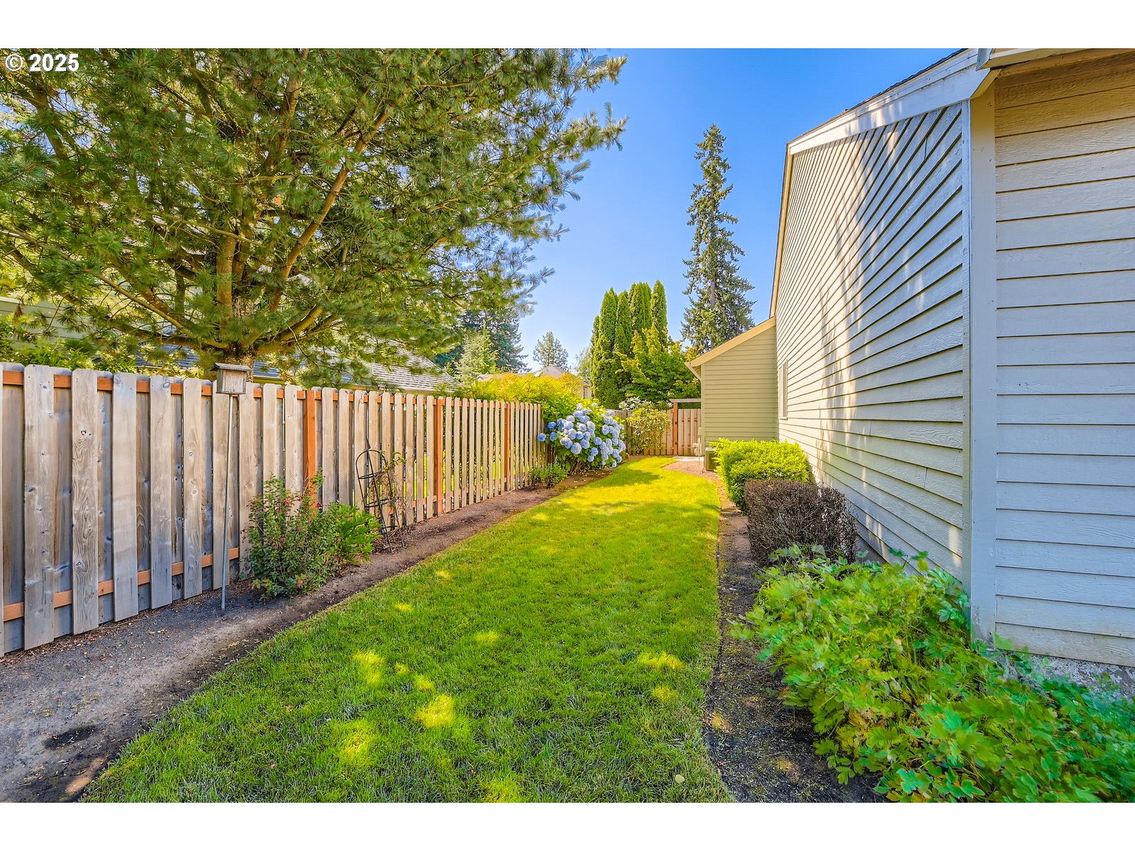 1552 Northeast 19th Loop Canby, OR 97013 - Photo 28 of 28
