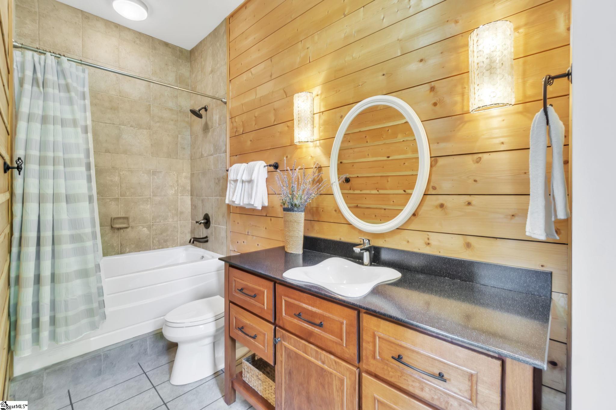 400 Sunset Road Landrum, SC 29356 - Photo 14 of 36