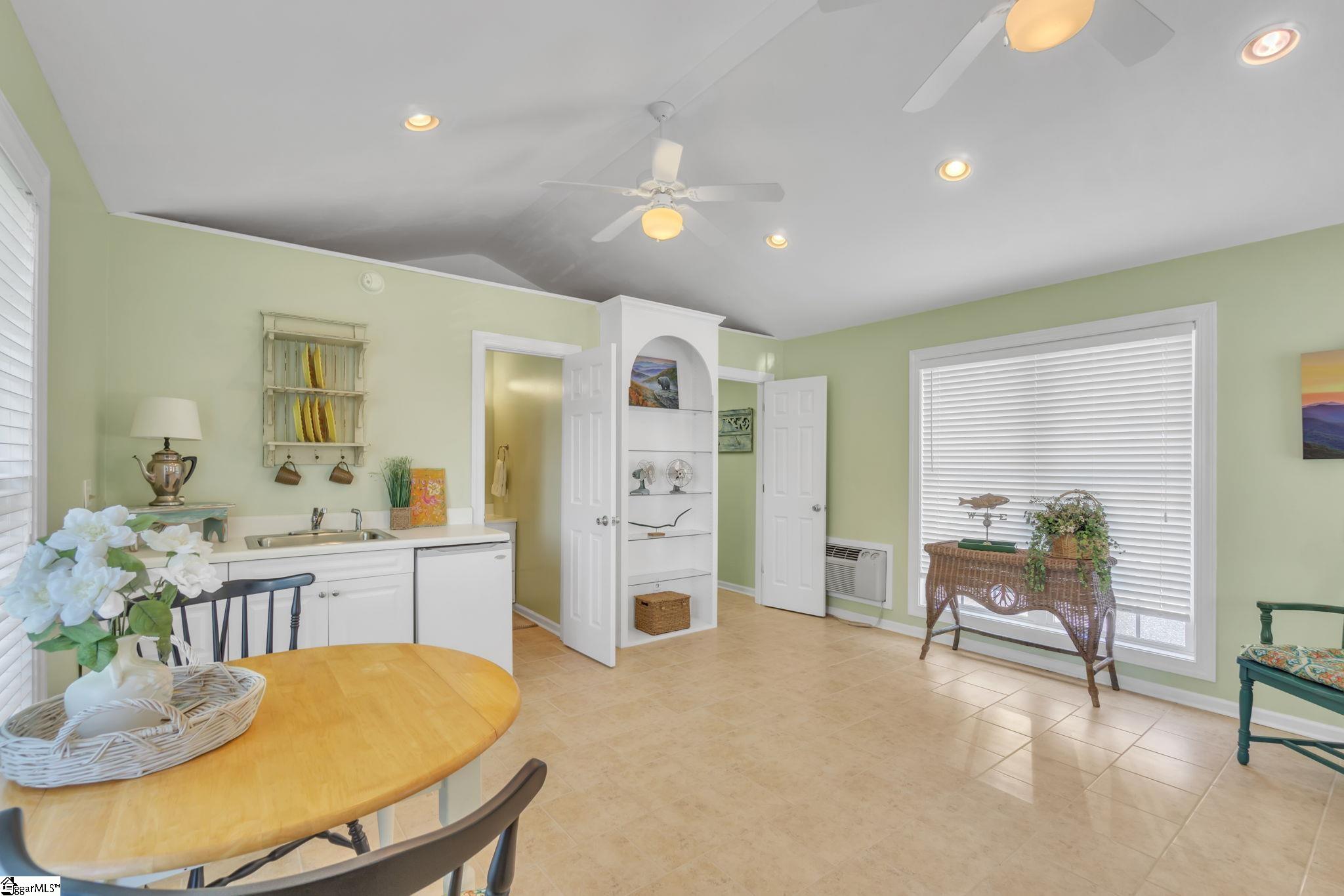 400 Sunset Road Landrum, SC 29356 - Photo 26 of 36