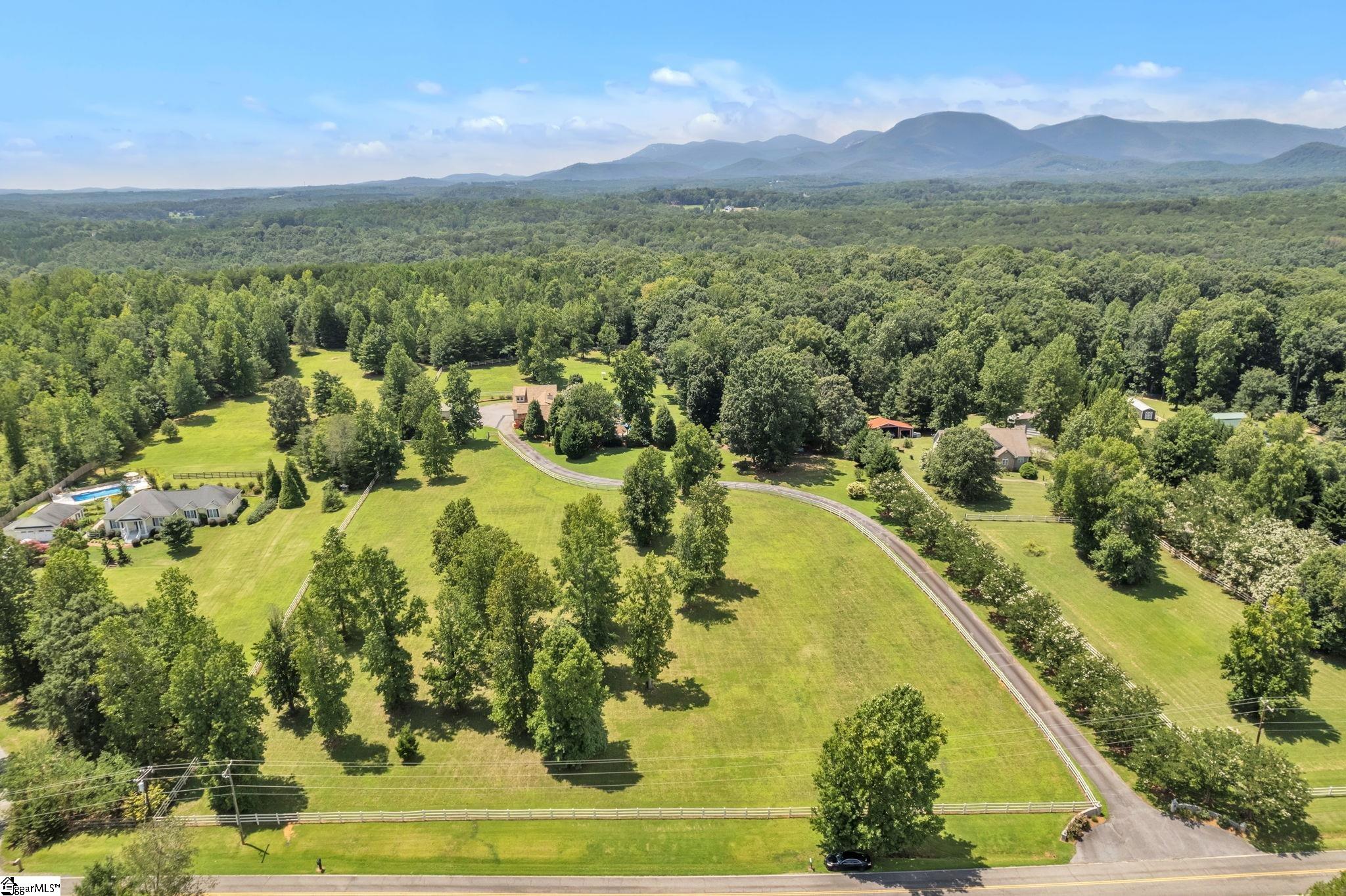 400 Sunset Road Landrum, SC 29356 - Photo 34 of 36