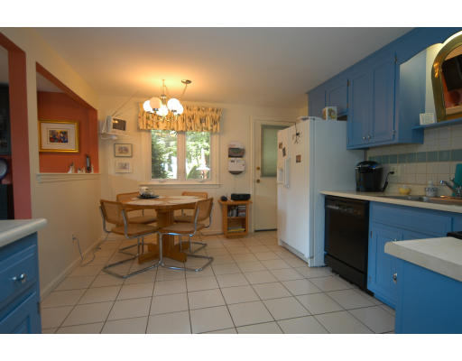 15 Whiting Road Framingham, MA 01701 - Photo 8 of 14 Gallery Image 8