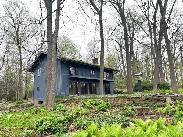 $2,850 | 5072 Northlawn Circle, Murrysville, PA 15668