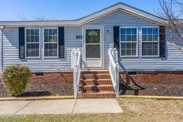 $239,500 | 263 Countryside Drive, Aberdeen, NC 28315