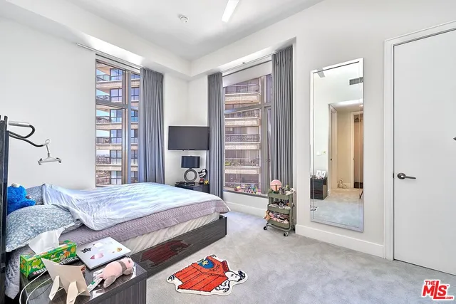 $15,000 | 10776 Wilshire Boulevard, Unit 603, Los Angeles, CA 90024