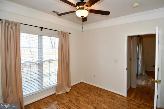 $3,400 | 11322 Westbrook Mill Lane, Unit 302, Fairfax, VA 22030