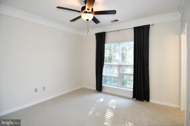 $3,400 | 11322 Westbrook Mill Lane, Unit 302, Fairfax, VA 22030