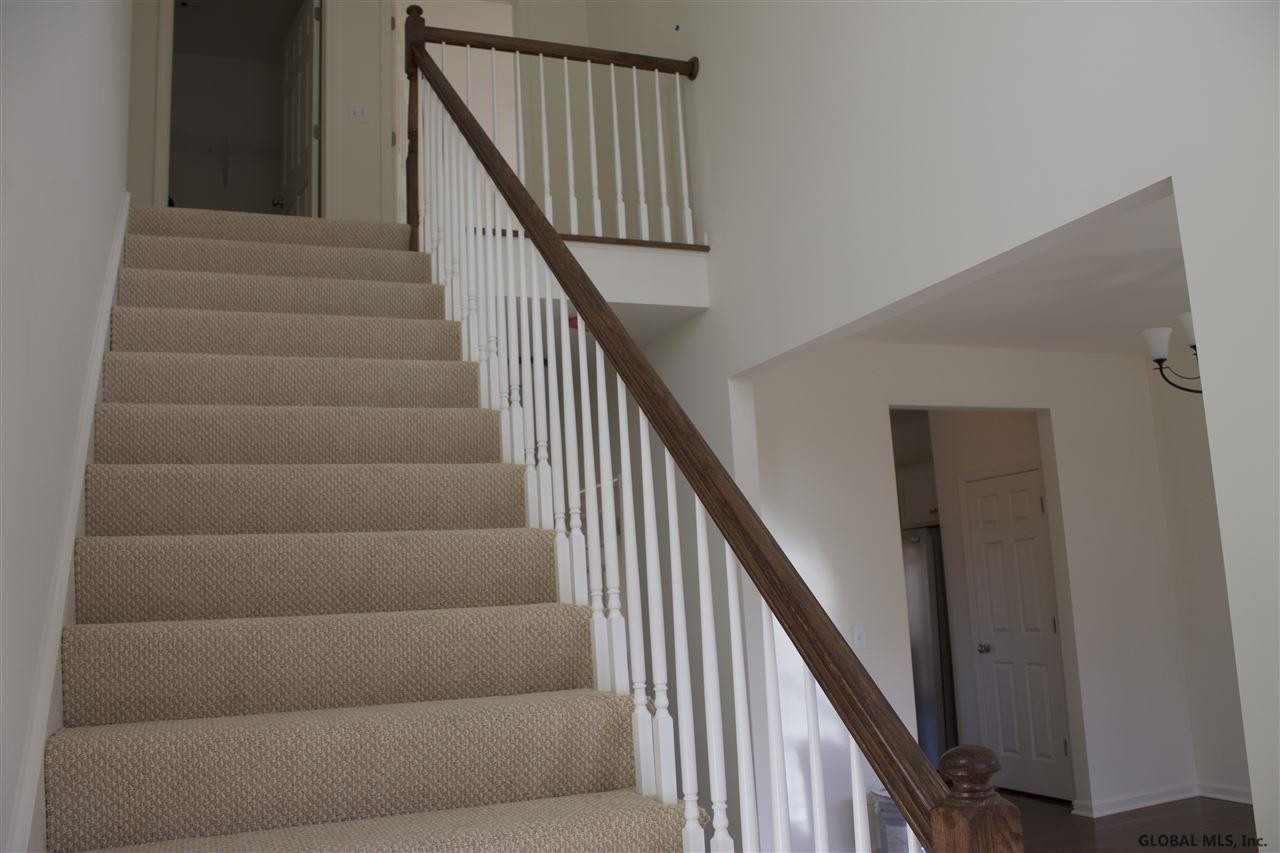 7 Rysedorph Lane Rensselaer, NY 12144 - Photo 4 of 18 Photo 4