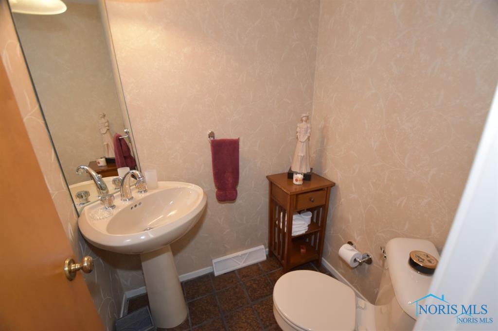 10945 Ramm Road Whitehouse, OH 43571 - Photo 17 of 33 Gallery Image 17