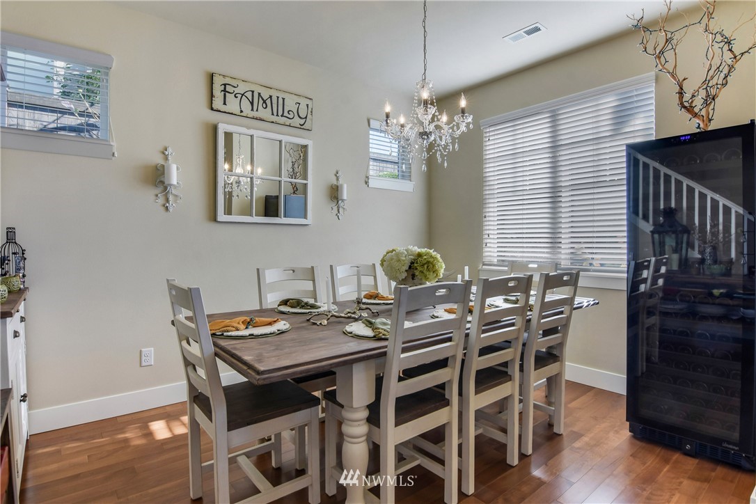 4123 180th Place Southeast Bothell, WA 98012 - Photo 5 of 25
