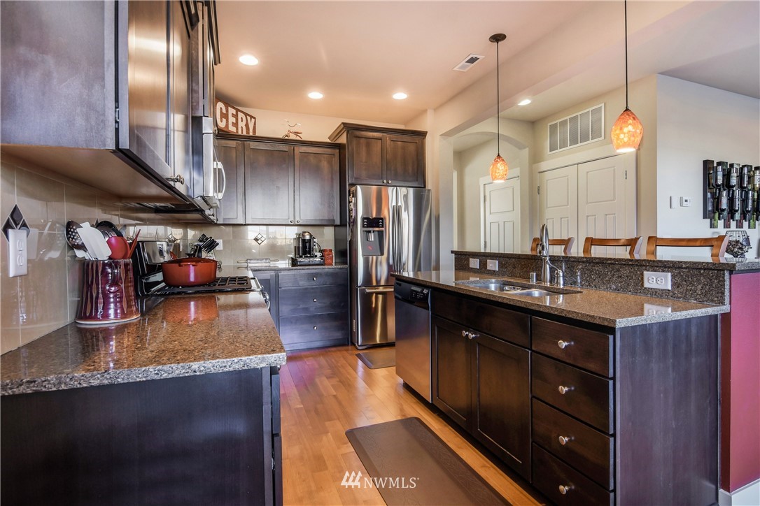 4123 180th Place Southeast Bothell, WA 98012 - Photo 6 of 25