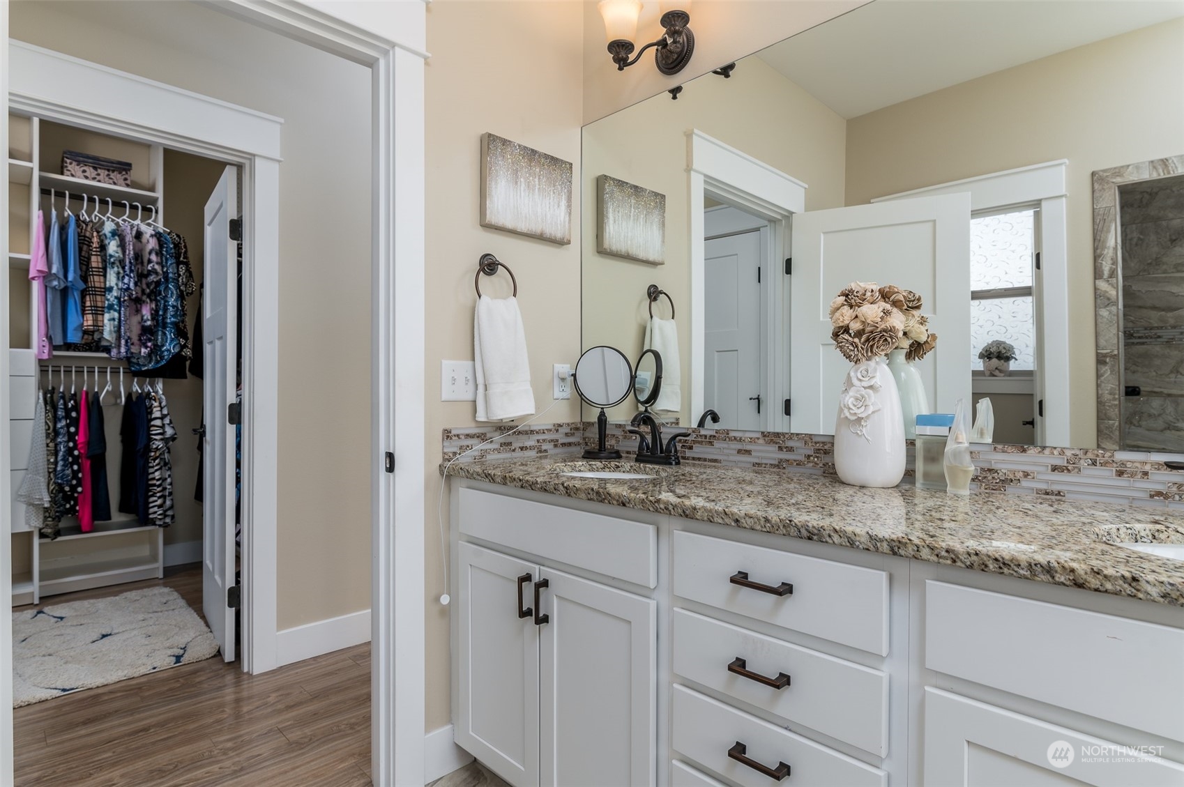 8177 Comox Road Blaine, WA 98230 - Photo 14 of 32 Gallery Image 14