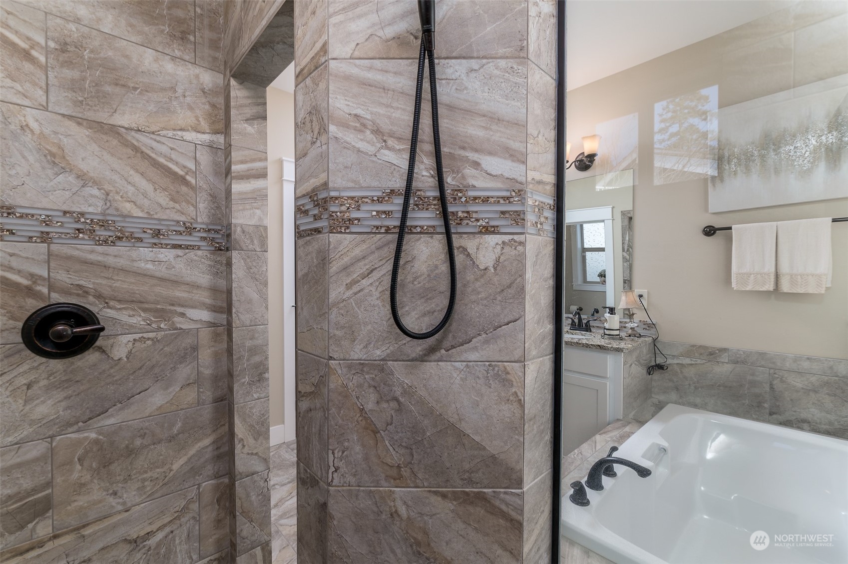 8177 Comox Road Blaine, WA 98230 - Photo 18 of 32 Gallery Image 18