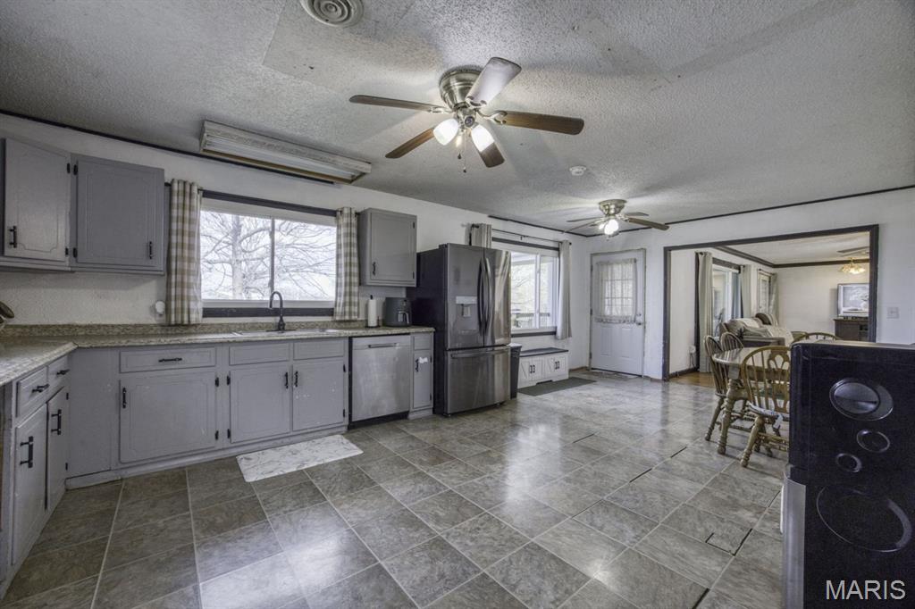 2066 State Rd Jj Stoutland, MO 65567 - Photo 22 of 41 Gallery Image 22