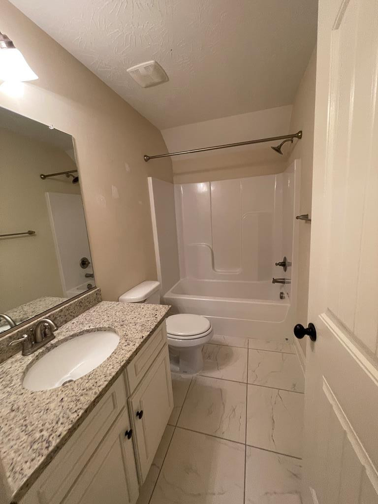 465 Riley Lane Grovetown, GA 30813 - Photo 45 of 59 Upstairs bathroom #2