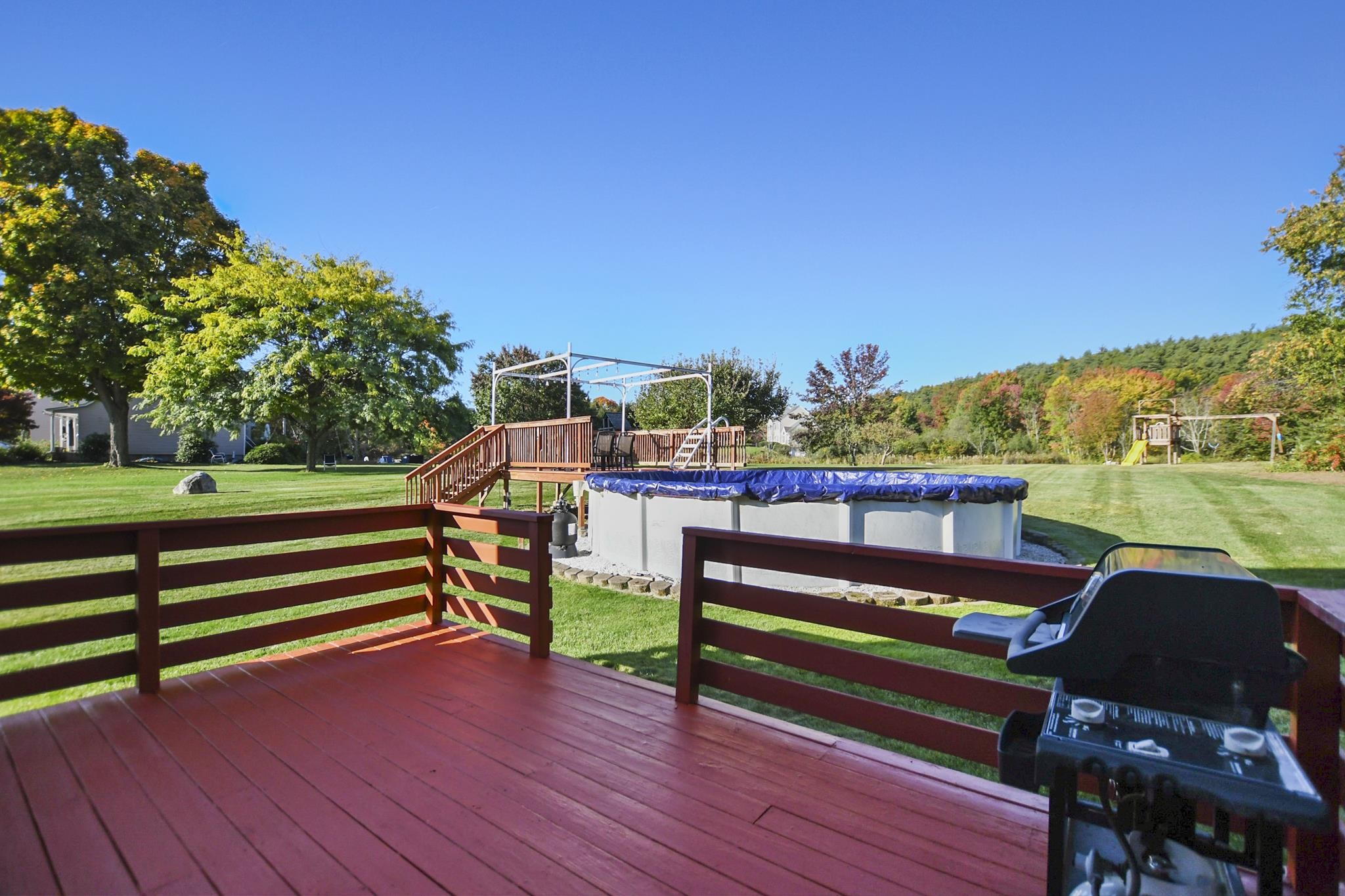 5 Longview Circle Pelham, NH 03076 - Photo 37 of 58