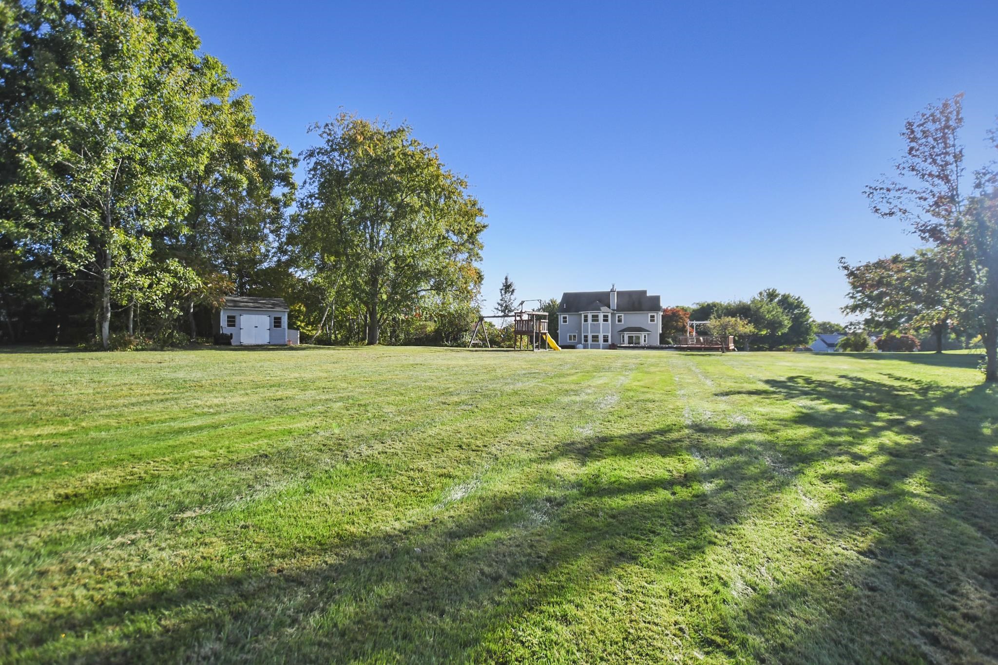 5 Longview Circle Pelham, NH 03076 - Photo 43 of 58