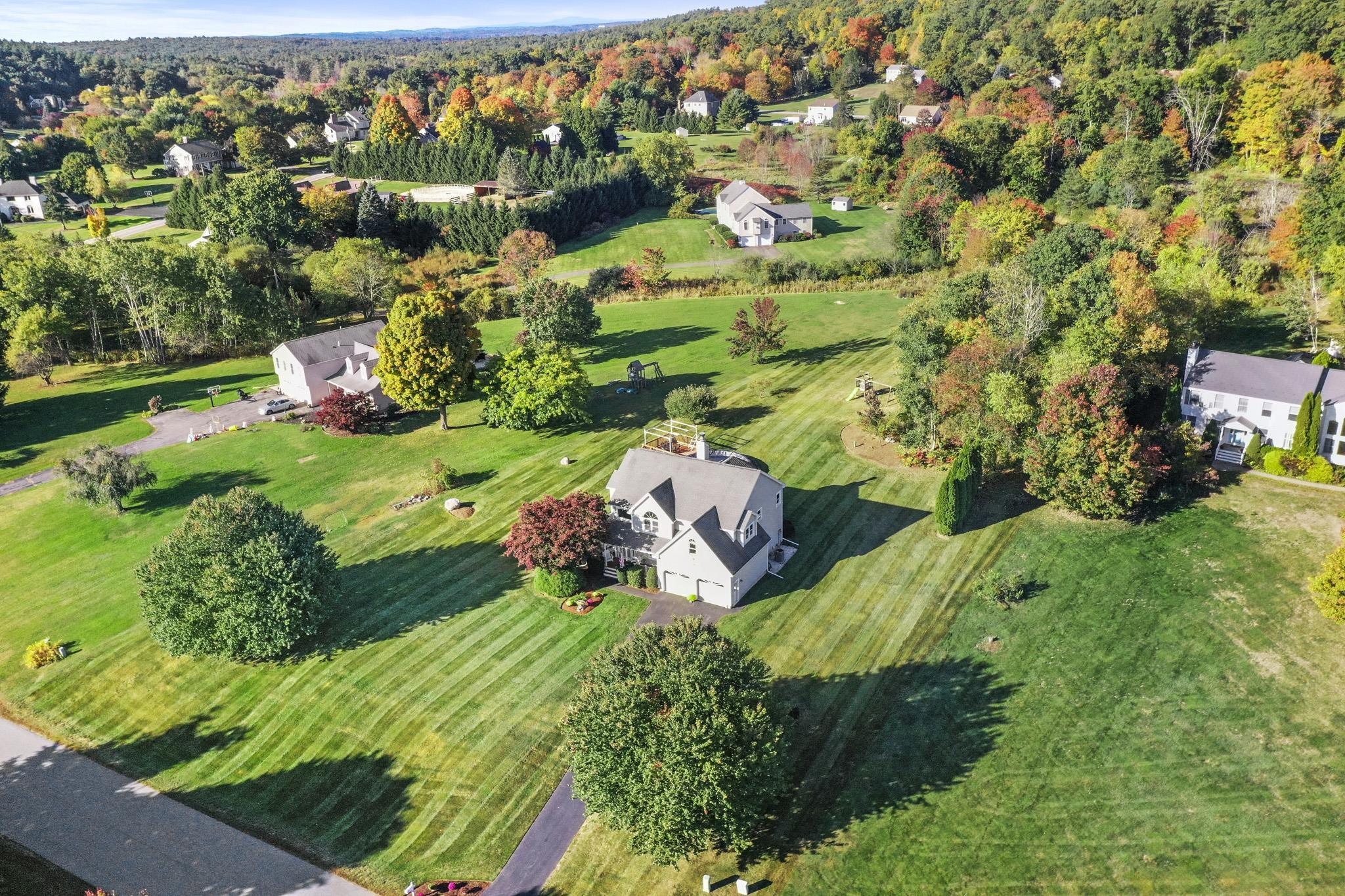 5 Longview Circle Pelham, NH 03076 - Photo 49 of 58