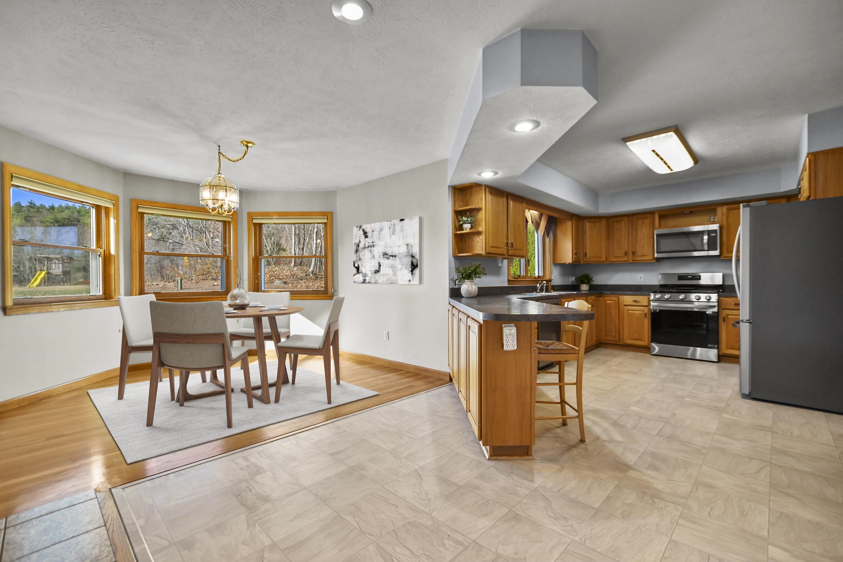 5 Longview Circle Pelham, NH 03076 - Photo 5 of 58