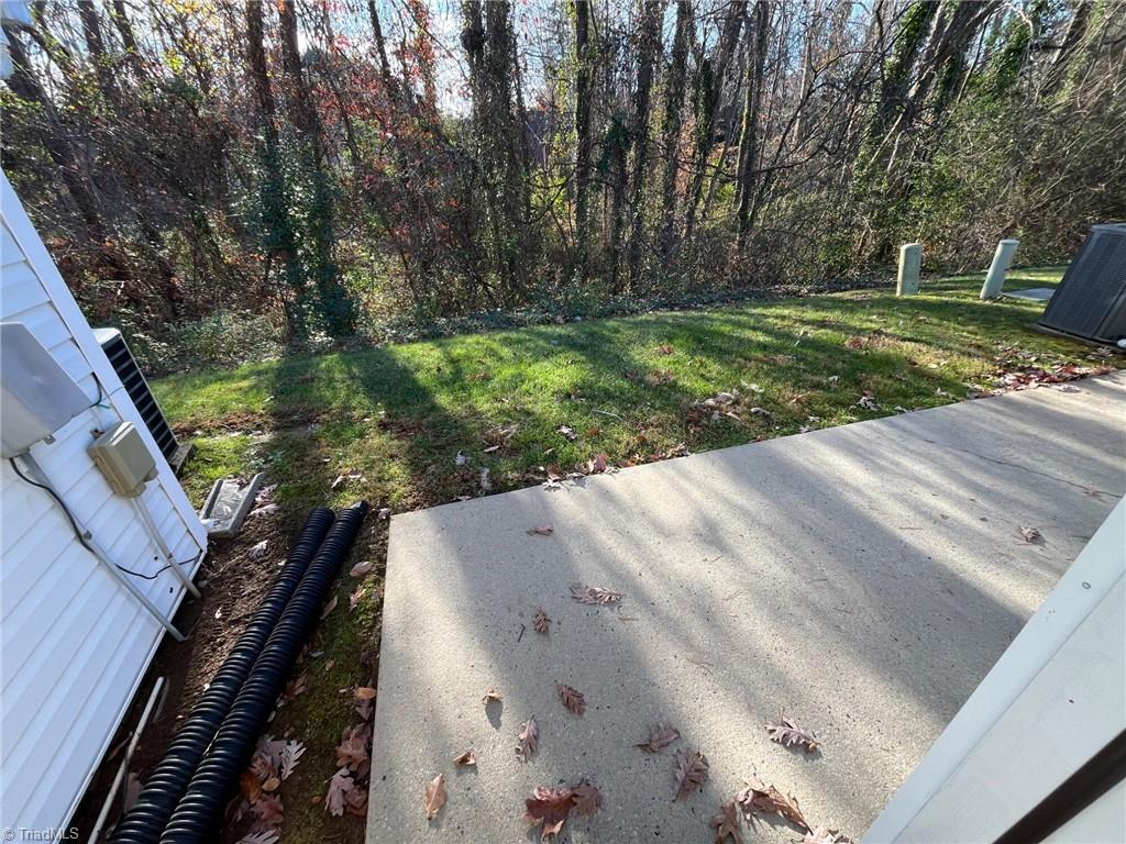 2551 Ambassador Court High Point, NC 27265 - Photo 7 of 13