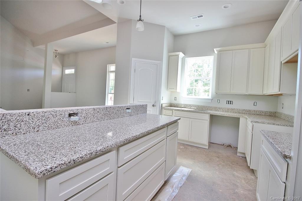 3136 Glenmoor Road York, SC 29745 - Photo 8 of 20 Gallery Image 8