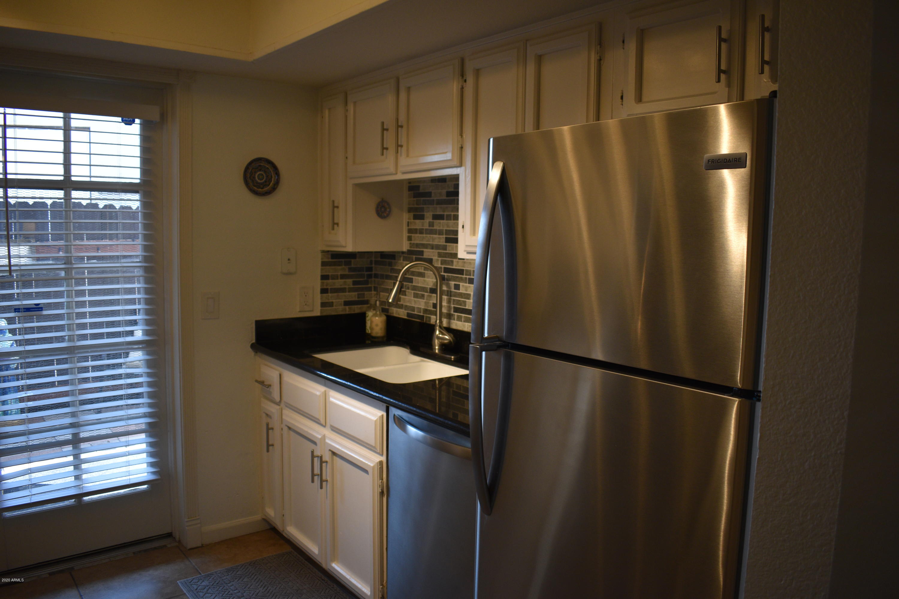 1927 East Hampton Avenue, Unit 129 Mesa, AZ 85204 - Photo 6 of 14 Kitchen 2