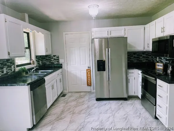 $1,700 | 1366 Worstead Drive, Fayetteville, NC 28314